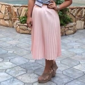 PINK HIGH WAISTED PLEATED MIDI SKIRT